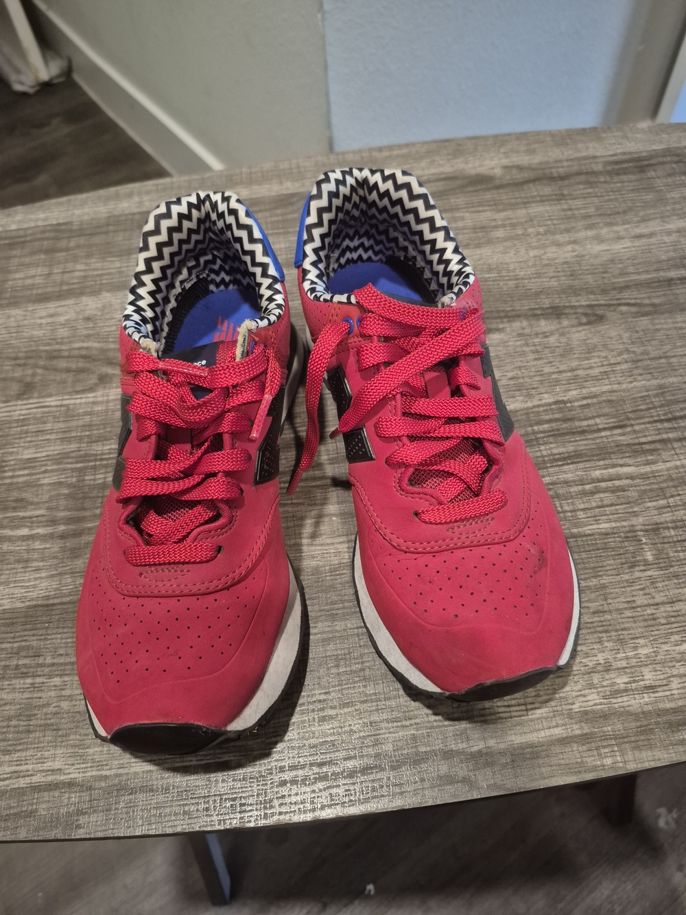 New Balance 574 Shoes Paint Chip Red Blue Black Low Running Shoes Women's Size 7